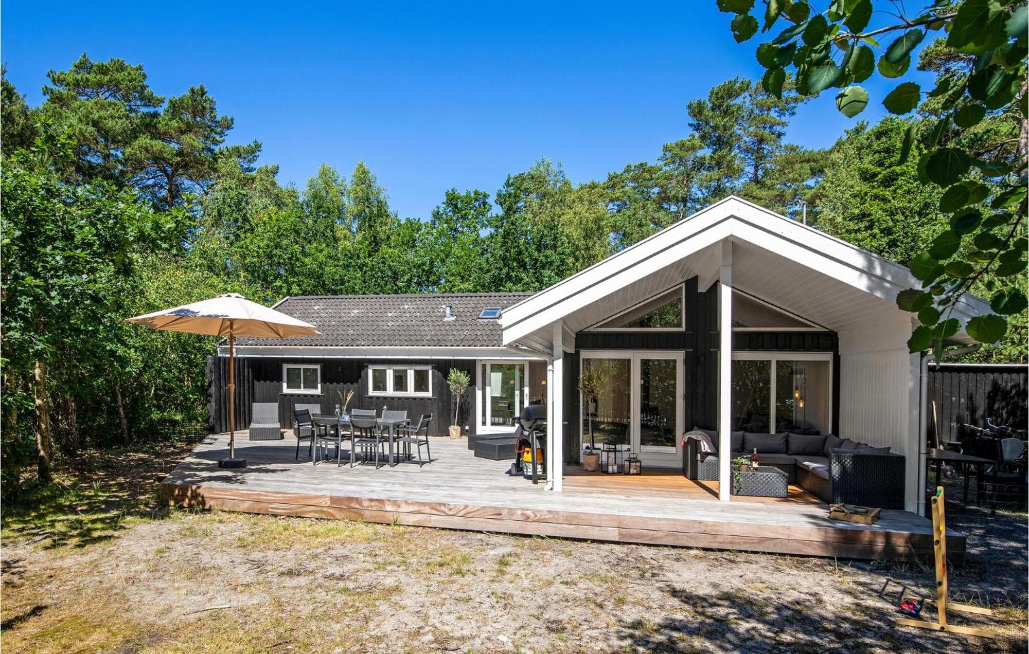 Awesome Home In Nexo With Sauna Snogebæk Kültér fotó